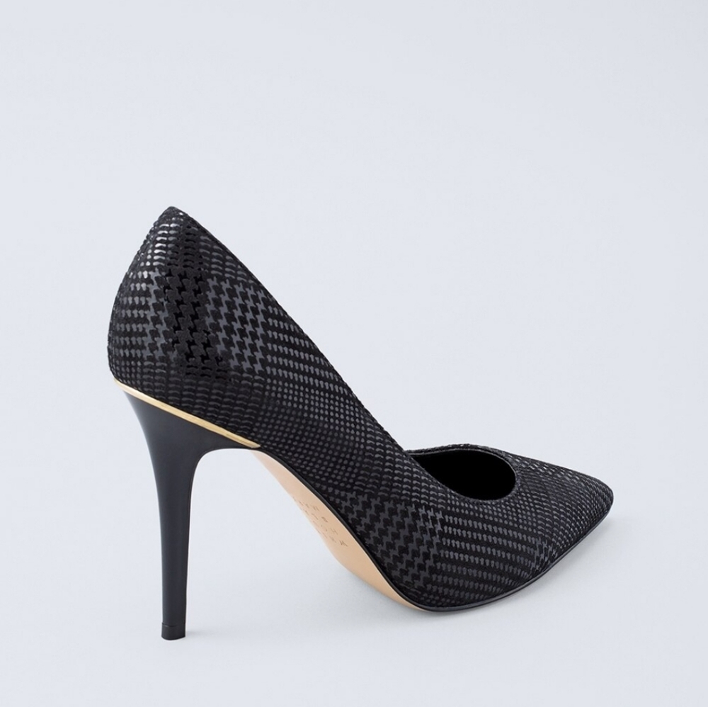 SALE! White House Black Market Black Classic Heels